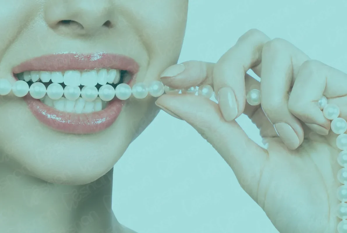 Are you looking for a comprehensive guide to teeth whitening? Unlock the secrets to a dazzling smile with our comprehensive guide to teeth whitening.
